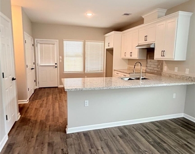 7034 Smilax Street - Photo Thumbnail 12