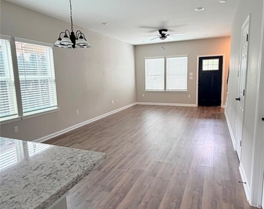 7034 Smilax Street - Photo Thumbnail 7