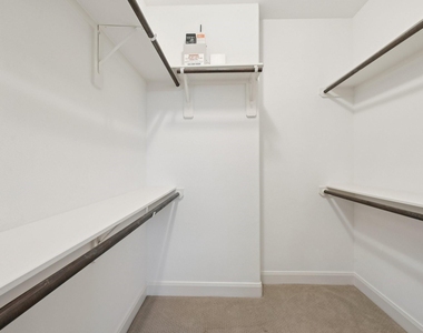 1214 Sampson Street - Photo Thumbnail 32
