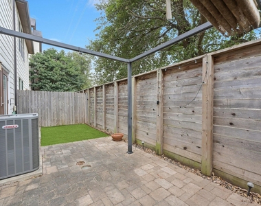 1214 Sampson Street - Photo Thumbnail 38