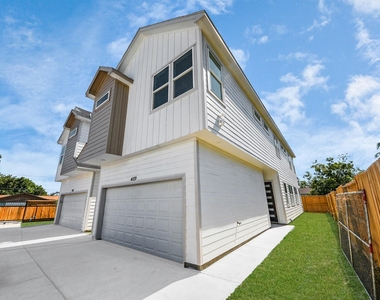 4129 E Toliver Street - Photo Thumbnail 4