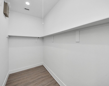 4129 E Toliver Street - Photo Thumbnail 19