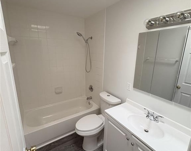 2829 Nordman Avenue - Photo Thumbnail 6