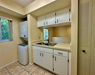 630 Pavare Court - Photo Thumbnail 9