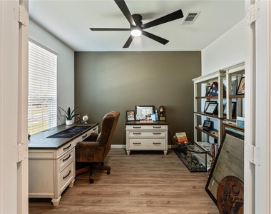 21103 Sherrell Bay Drive - Photo Thumbnail 3