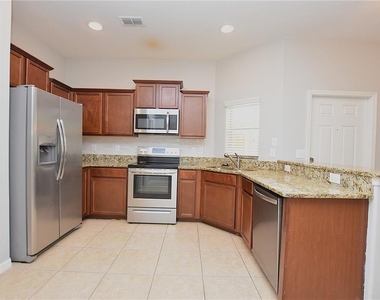 4139 Shade Tree Lane - Photo Thumbnail 1
