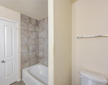 8335 Hawthorn Valley Lane - Photo Thumbnail 19