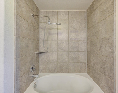8335 Hawthorn Valley Lane - Photo Thumbnail 22