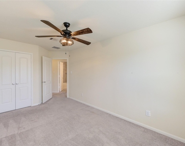 8335 Hawthorn Valley Lane - Photo Thumbnail 18