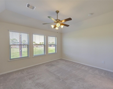 8335 Hawthorn Valley Lane - Photo Thumbnail 13
