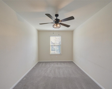 8335 Hawthorn Valley Lane - Photo Thumbnail 17