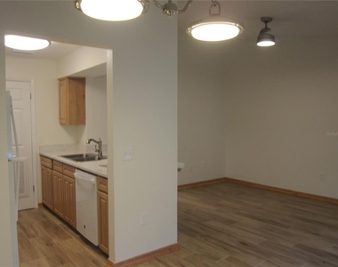7023 Sw 21 Lane - Photo Thumbnail 2