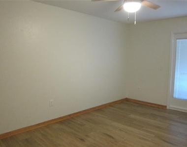 7023 Sw 21 Lane - Photo Thumbnail 22