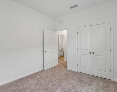 1877 Sierra Sun Way - Photo Thumbnail 15