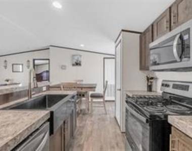752 Road 5820 - Photo Thumbnail 3