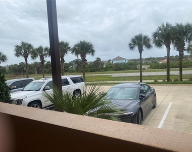 60 Surfview Drive - Photo Thumbnail 1