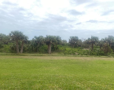 60 Surfview Drive - Photo Thumbnail 6