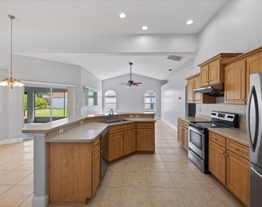 28 Freneau Lane - Photo Thumbnail 11