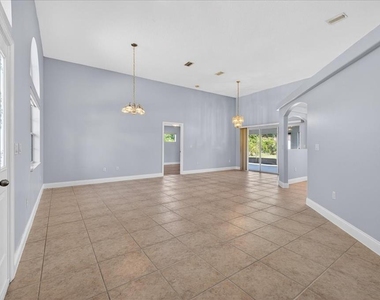 28 Freneau Lane - Photo Thumbnail 7