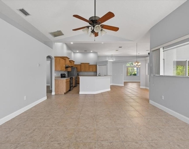 28 Freneau Lane - Photo Thumbnail 9