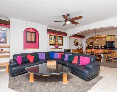 80 Surfview Drive - Photo Thumbnail 1