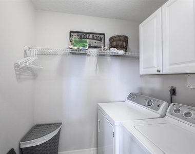 1477 Park Beach Circle - Photo Thumbnail 36