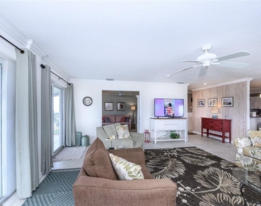 1477 Park Beach Circle - Photo Thumbnail 13