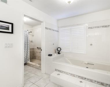 1477 Park Beach Circle - Photo Thumbnail 56