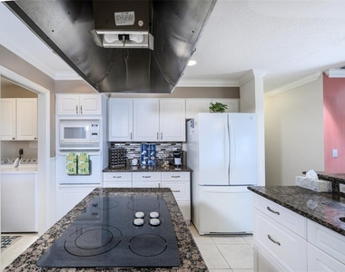 1477 Park Beach Circle - Photo Thumbnail 34