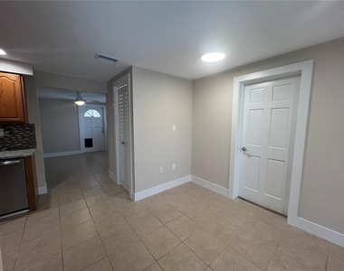 249 Seminole Boulevard Nw - Photo Thumbnail 5