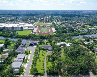 4935 Riverwood Avenue - Photo Thumbnail 4