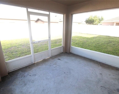 2211 11th Avenue E - Photo Thumbnail 16