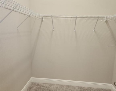 12573 Oak Hill Way - Photo Thumbnail 14