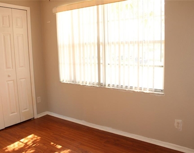 5016 Misty Canal Place - Photo Thumbnail 13