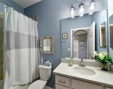 850 Tidewater Shores Loop - Photo Thumbnail 5