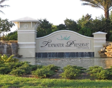850 Tidewater Shores Loop - Photo Thumbnail 2