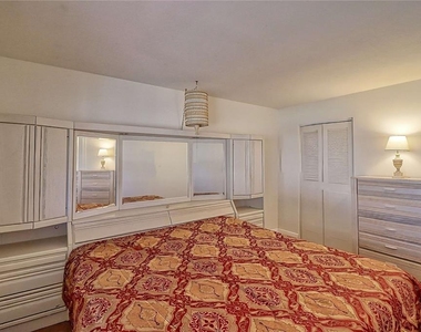 101 Cambridge Trail - Photo Thumbnail 18