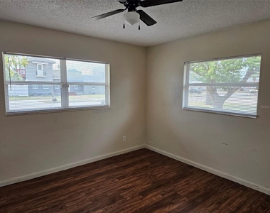 7409 Manatee Street - Photo Thumbnail 18