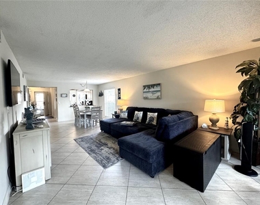 4377 Longmeadow - Photo Thumbnail 3
