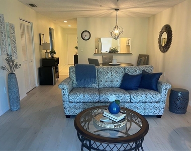 6501 Stone River Road - Photo Thumbnail 14