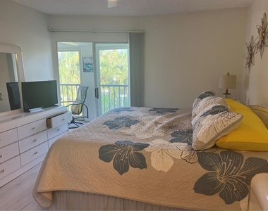 6501 Stone River Road - Photo Thumbnail 19