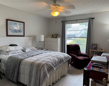 5371 Crestlake Boulevard - Photo Thumbnail 13