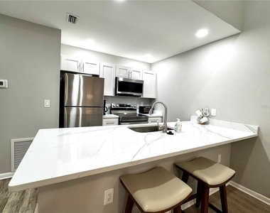 4707 Winslow Beacon - Photo Thumbnail 14