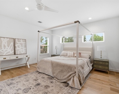 510 E 28th Street - Photo Thumbnail 16