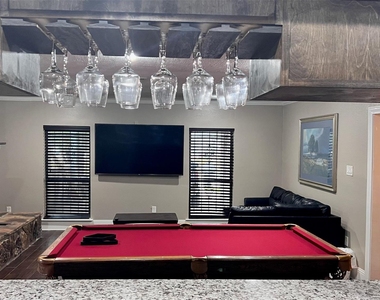 6335 Tall Willow Drive - Photo Thumbnail 7