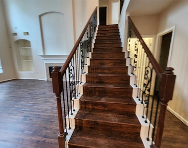 5307 Dandelion Meadow Lane - Photo Thumbnail 16