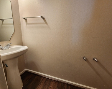 5307 Dandelion Meadow Lane - Photo Thumbnail 18