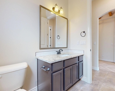 14741 Tierra Harbor Avenue - Photo Thumbnail 35