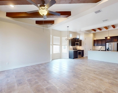14741 Tierra Harbor Avenue - Photo Thumbnail 11