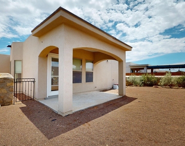 14741 Tierra Harbor Avenue - Photo Thumbnail 39